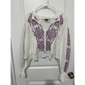 Reclaimed Vintage‎ White Long Sleeve Embroidered Blouse